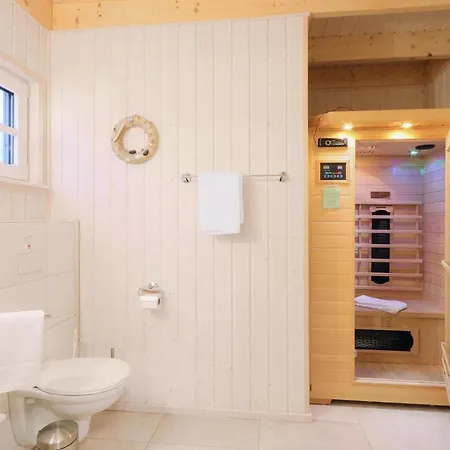 Holiday home Awesome In Ostseeresort With Sauna *